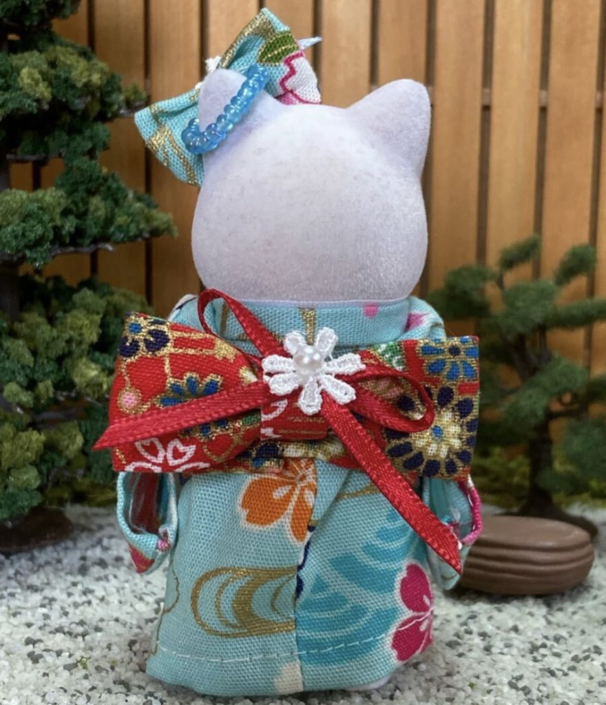 Kimono à motif vague bleu clair pour mère fait main