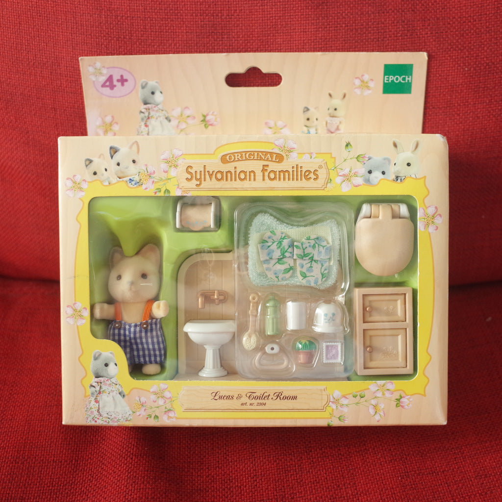 Lucas Toilet Room Whiskers Spotted Cat 2304 Sylvanian Families Calico Critters
