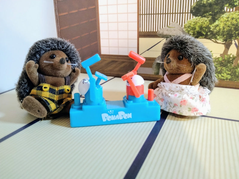 Miniature Capsule Toy Bleu Pokapon Jeu 2020 Familles Sylvanian Calico Critters