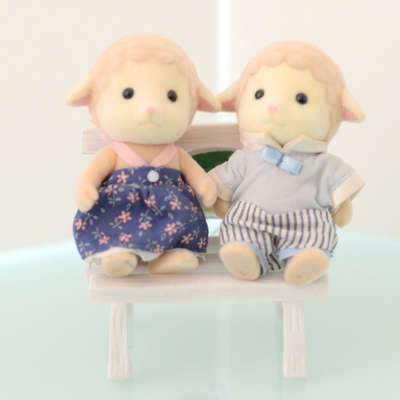 GARDEN WOODEN BENCH W6.5 x H7cm for dollhouse DAISO Sylvanian Families