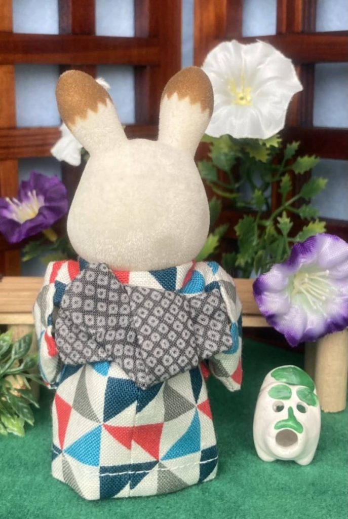 KIMONO FAIT MAIN POUR LE PÈRE TORICOLOR GEOMETRY Calico Critters