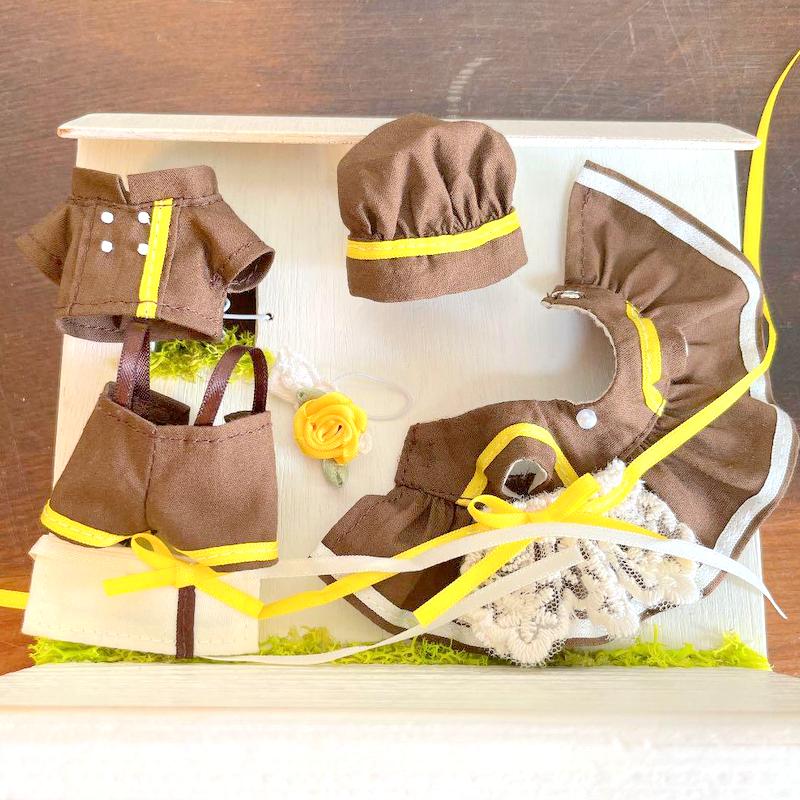 HANDMADE WAITRESS & CHEF DRESS FOR MOTHER AND FATHER Japan Sylvanian Families