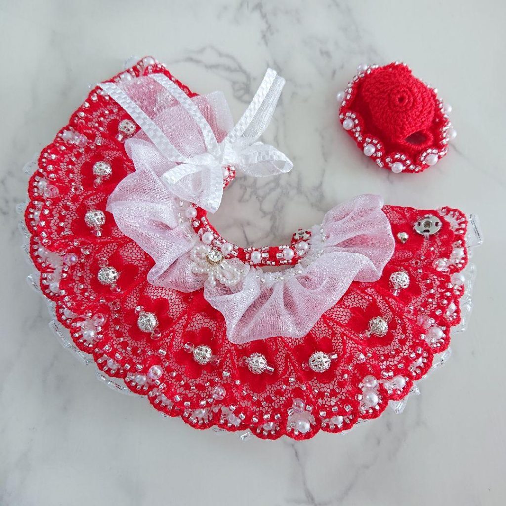 HANDMADE RED DRESS WITH PEARL FOR MOTHER Sylvanian Families