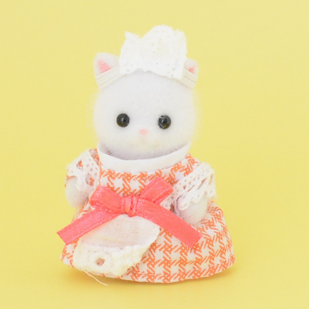 Forest Kitchen Baby Persian Cat Waitress 2022 Sylvanian Families Calico Critters