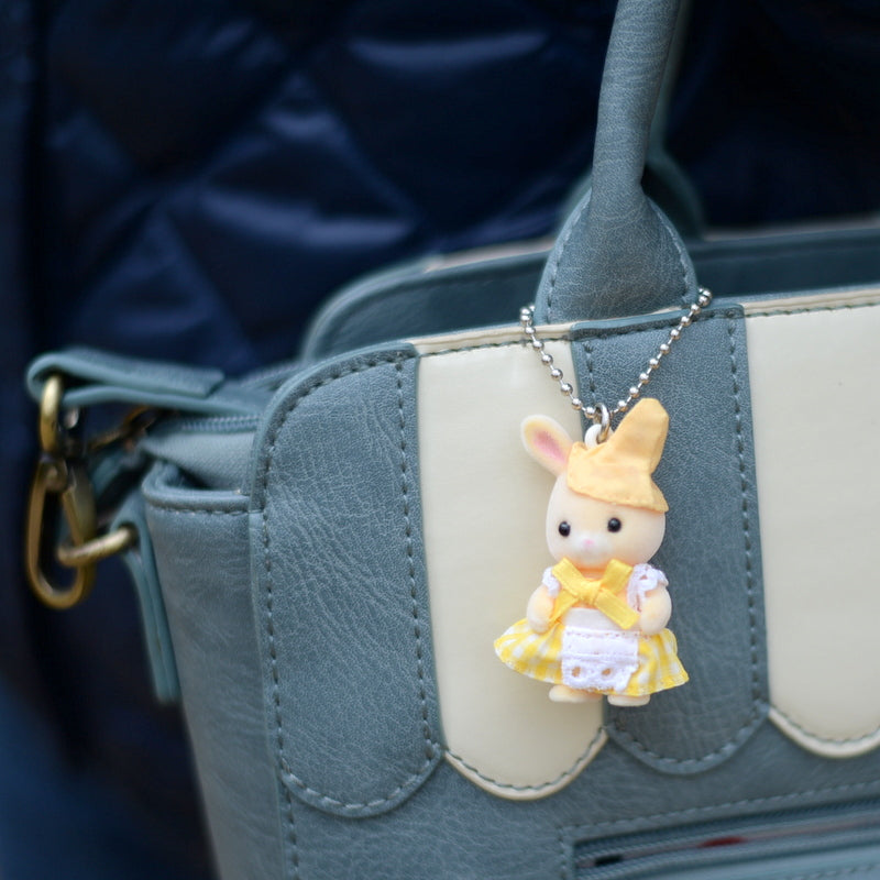 HANAZONO RABBIT KEY CHAIN YELLOW Fukuoka Regional Sylvanian Families