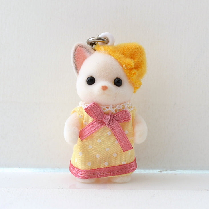 CHIHUAHUA KEY CHAIN YELLOW DRESS Epoch  Sylvanian Families