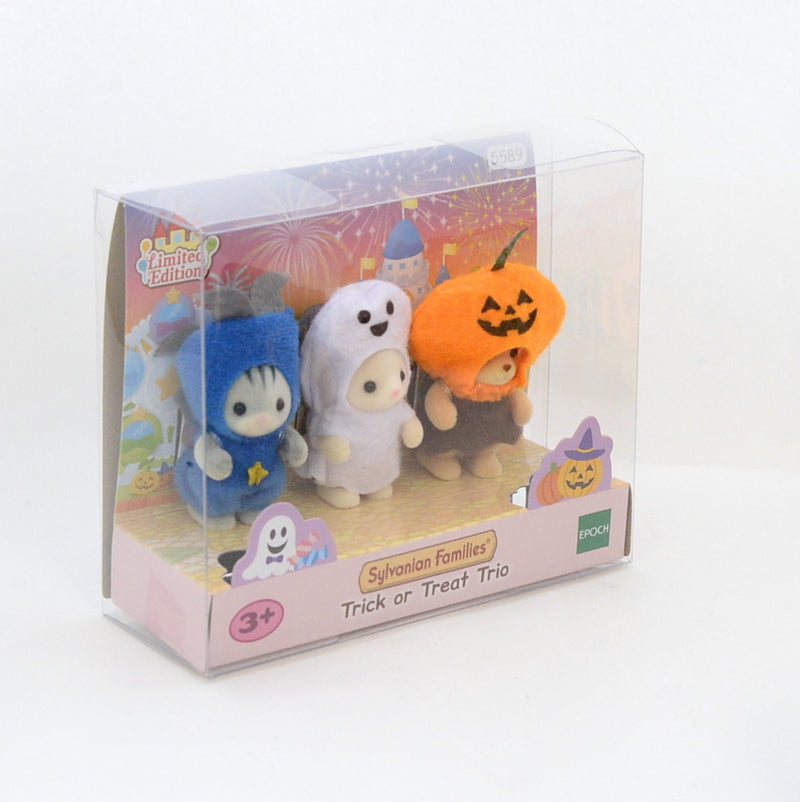 LIMITED EDITION TRICK OR TREAT TRIO 5589 Sylvanian Families