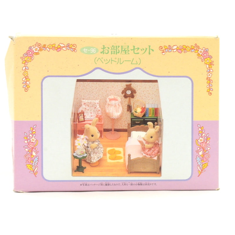 [Used] BED ROOM WITH FURNITURE SET Epoch Sylvanian Families
