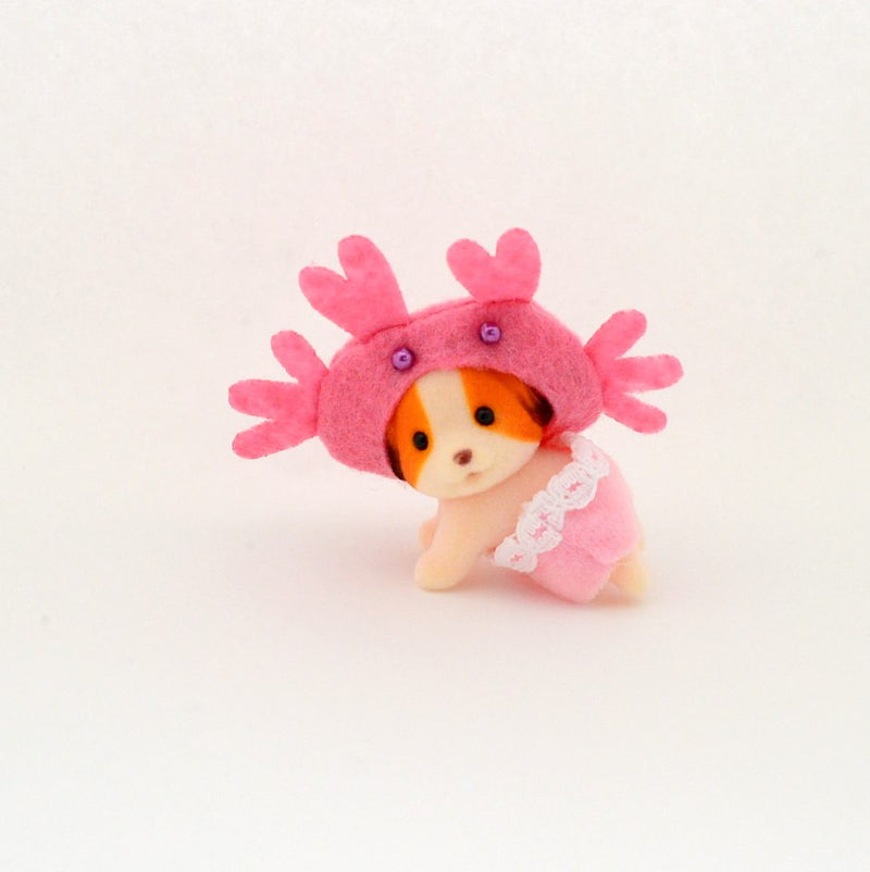 BABY AQUA PARADE SERIES BABY CHIFFON DOG WITH PINK CRAB HAT Sylvanian Families