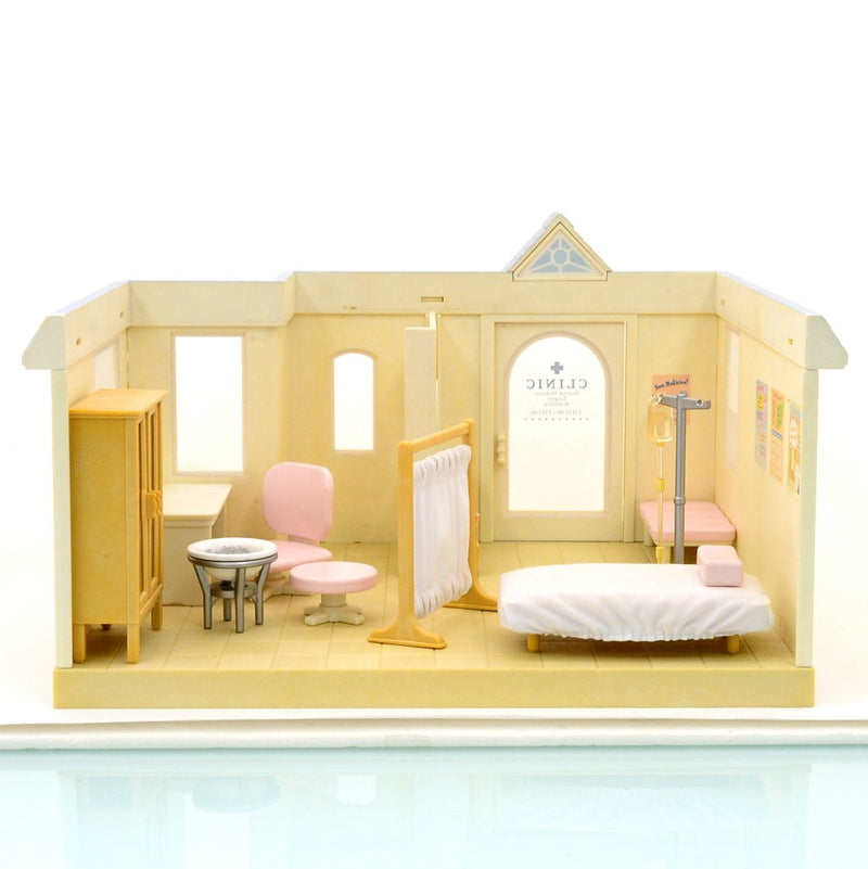 [Used] COUNTRY CLINIC H-01 Japan Sylvanian Families