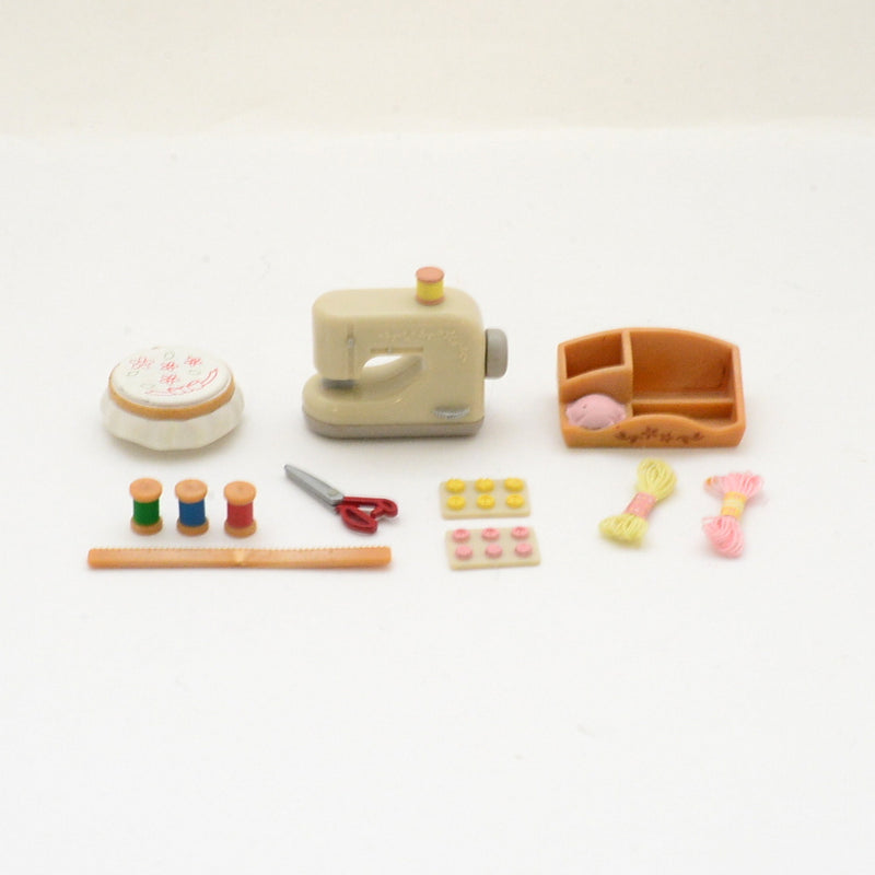 [Used] NEW SEWING MACHINE SET KA-611 Epoch Sylvanian Families