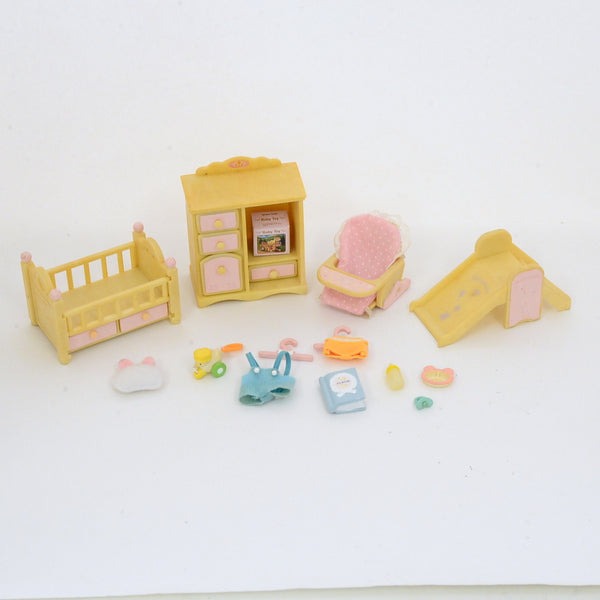 [Used] BABY ROOM SET Epoch Sylvanian Families