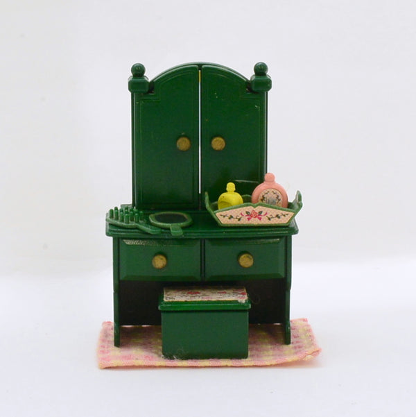 [Used] GREEN DRESSER SET KA-69 Epoch Japan Sylvanian Families