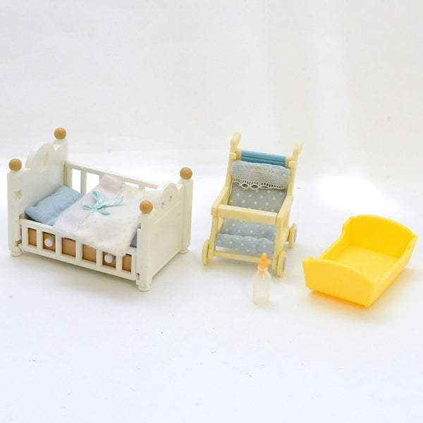 [Used] BABY BED AND STROLLER SET Epoch Sylvanian Families