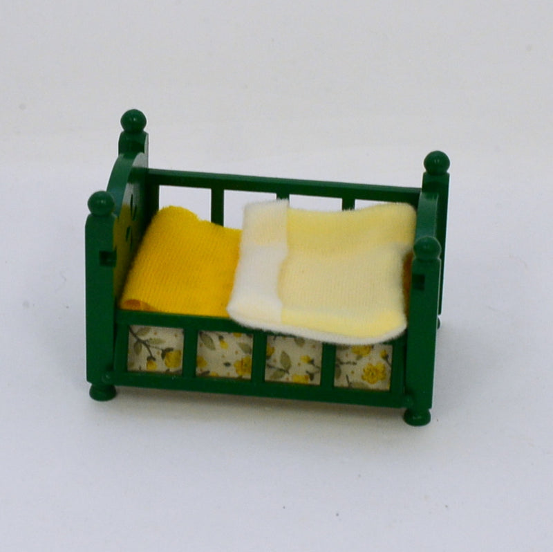 [Used] GREEN BABY BED KA-26 Vintage  Sylvanian Families