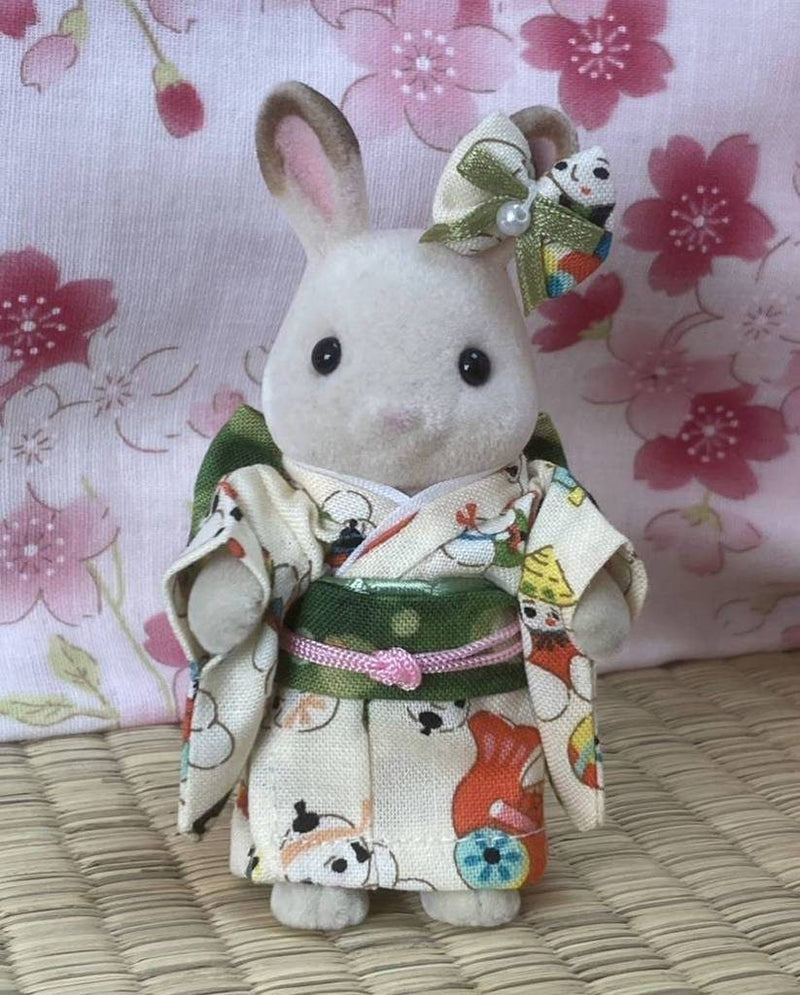 HANDMADE KIMONO FOR MOTHER WHITE/GREEN TRADITIONAL DOLL Japan handmade