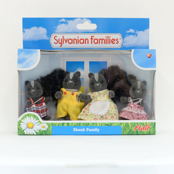 SKUNK FAMILY 4104 Flair Sylvanian Families