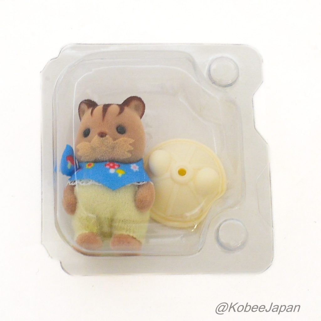 Collection Bébé Série Forêt secrète Écureuil noix FamilyMart 2023 Sylvanian Families Calico Critters
