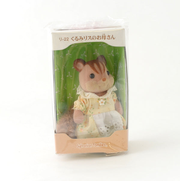 [Used] WALNUT SQUIRREL Mother Epoch RI-22 Japan Sylvanian Families