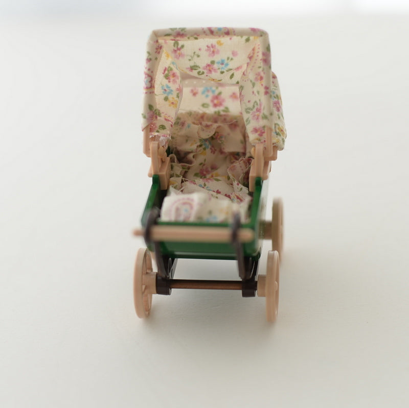 [Used] GREEN STROLLER KA-15 Epoch Japan Sylvanian Families