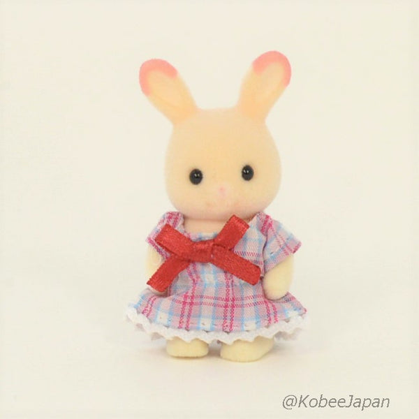Conejo rosa de fresa del conejo del bebé Japón