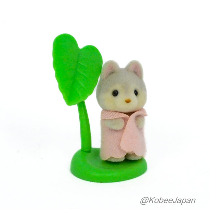 LETS PLAY IN THE FOREST SERIES HUSKY DOG LITTLE BABY Sylvanian Families