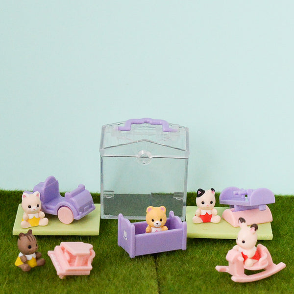 Capsule Toy Baby House & Garden No. 4 5pc Set Calico Critters