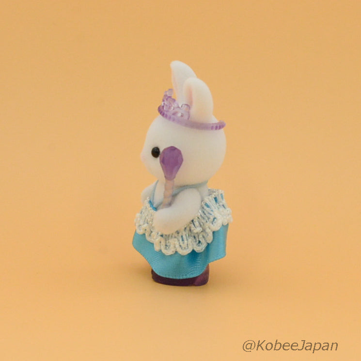 مجموعة كتاب الأميرة الأرنب الأبيض أنيهيمي 2022 MOOK