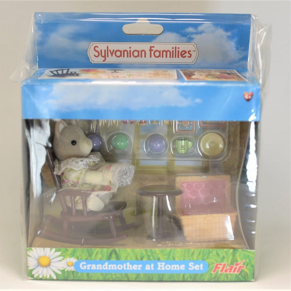 GRANDMOTHER AT HOME SET 4880 Flair Sylvanian Families