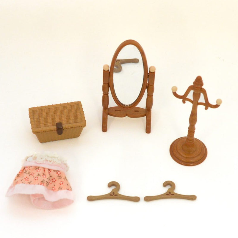 HANGER & MIRROR SET KA-307 Epoch 2002 Sylvanian Families