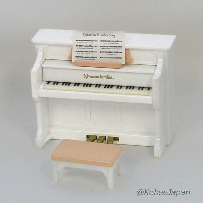 Piano Set Epoch Calico Critters