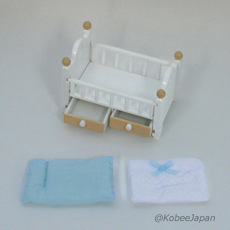 BABY BED / CRIB Epoch KA-203 Japan Sylvanian Families
