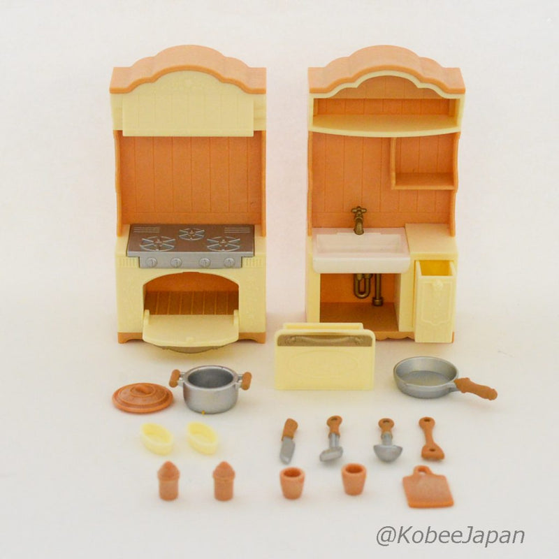 KITCHEN STOVE AND SINK SET Epoch Japan KA-420 Sylvanian Families