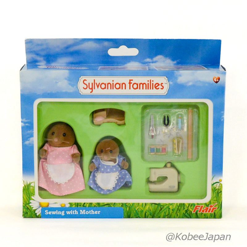SEWING WITH MOTHER Flair UK 4488 Retired Sylvanian Families