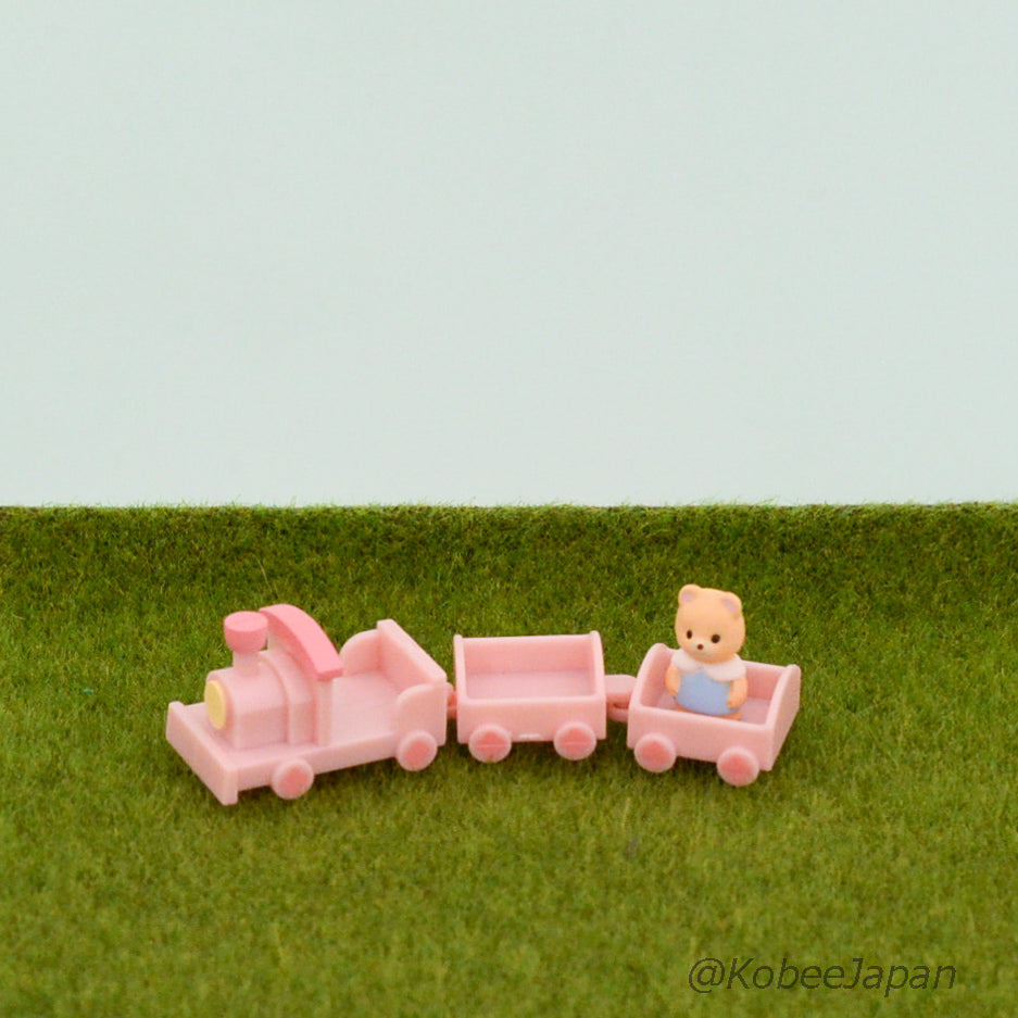 Capsule Toy Forest Nursery 5pc Set 2022 Sylvanian Families Calico Critters