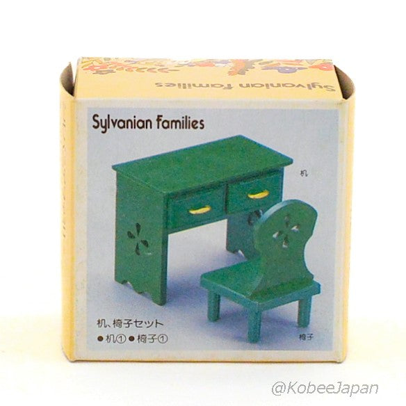 GREEN TABLE & CHAIR SET KA-20 Epoch Japan  Sylvanian Families