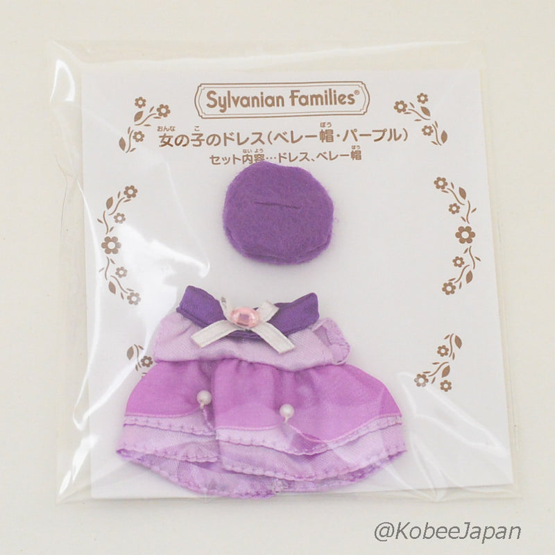 Robe violette de fille avec une béret fan club Calico Critters