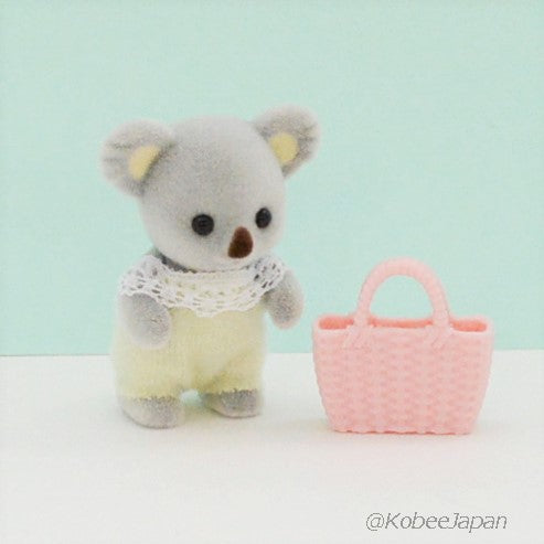 Colección Sueño Esponjoso Serie de Compras para Bebés Koara Familymart Familias Sylvanian Calico Critters