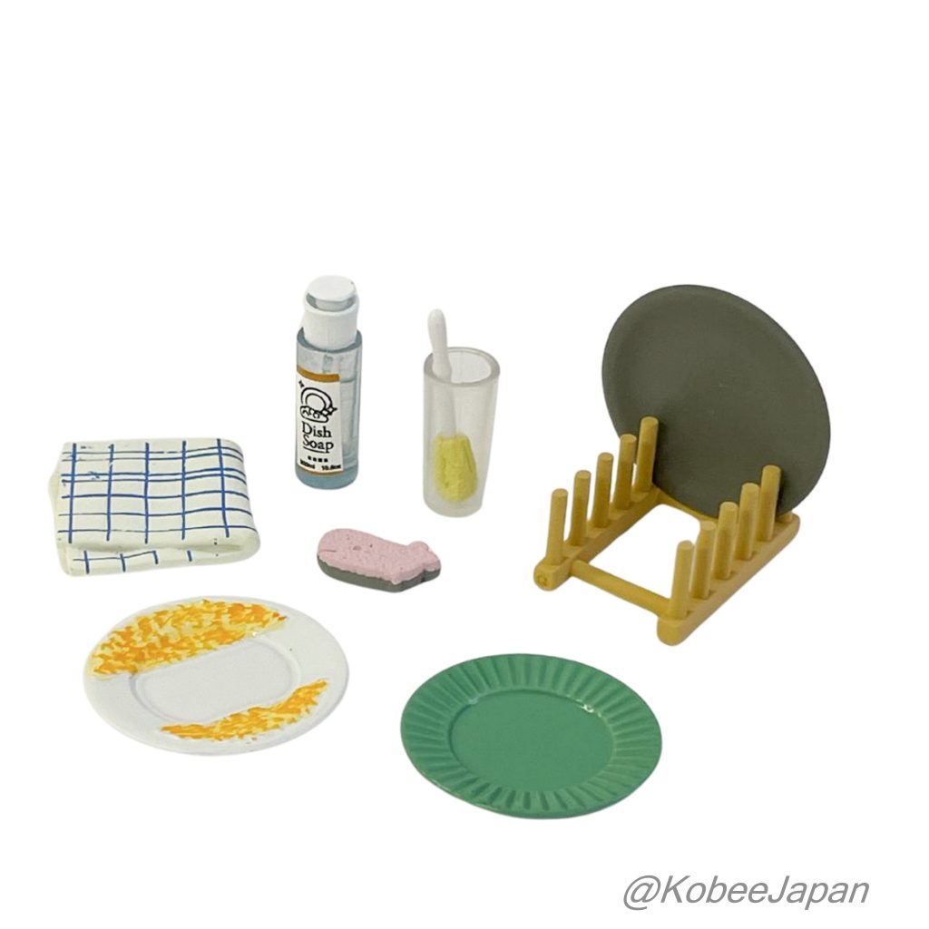 Kitchen Tools 8 piece complete set. Re-ment