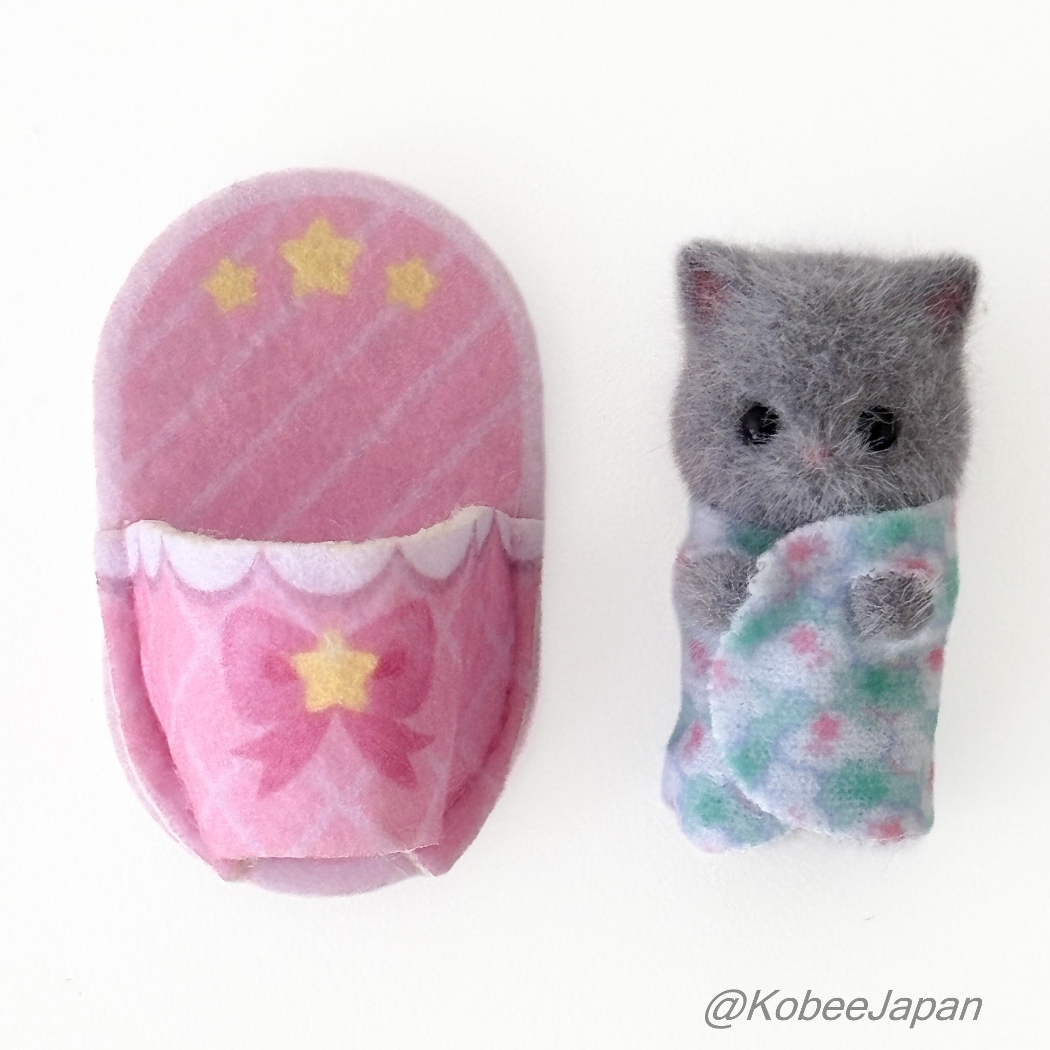 Starry Sky Pajama Party Persian Cat Tiny Baby Familymart Lottery 2026 Sylvanian Families Calico Critters
