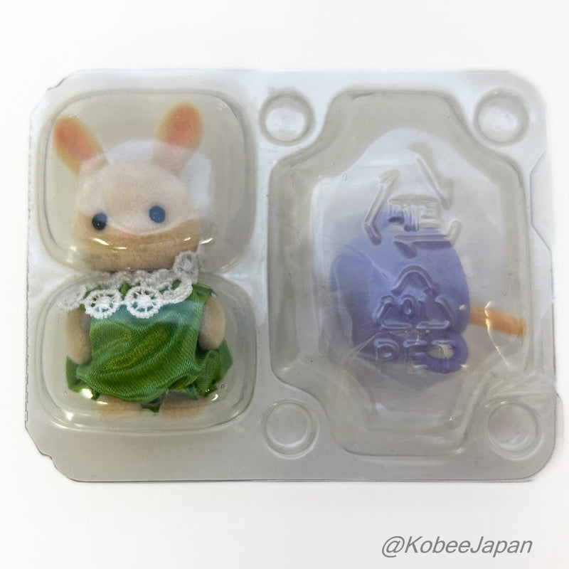 MAGICAL BABY SERIES MILK RABBIT BABY WITH CAULDRON Epoch Sylvanian Families