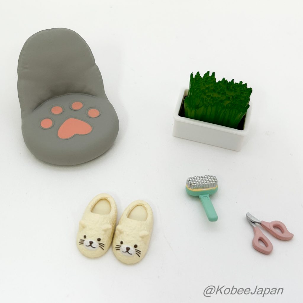 Chaise 8 étages Life With Cats Re-ment