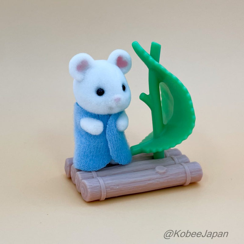 LETS PLAY IN THE FOREST SERIES MARSHMALLOW MOUSE LITTLE BABY Sylvanian Families