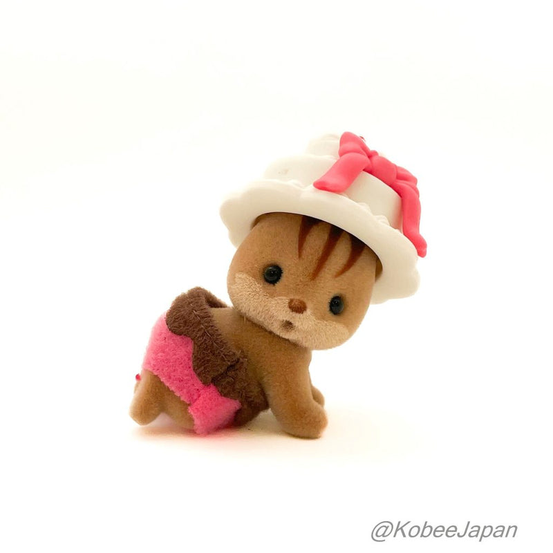 BABY CAKE PARTY SERIES WALNUT SQUIRREL BABY WITH A CAKE HAT Sylvanian Families