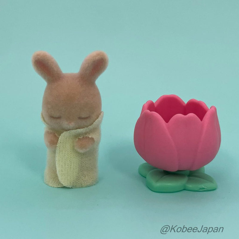 FLOWER GARDEN FRIENDS SERIES SECRET SLEEPING MILK RABBIT Epoch Japan Sylvanian Families