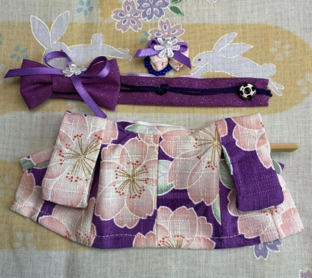 Kimono Sakura Violet Fait Main pour Maman