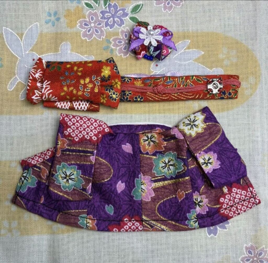 Kimono floral violet fait main pour maman