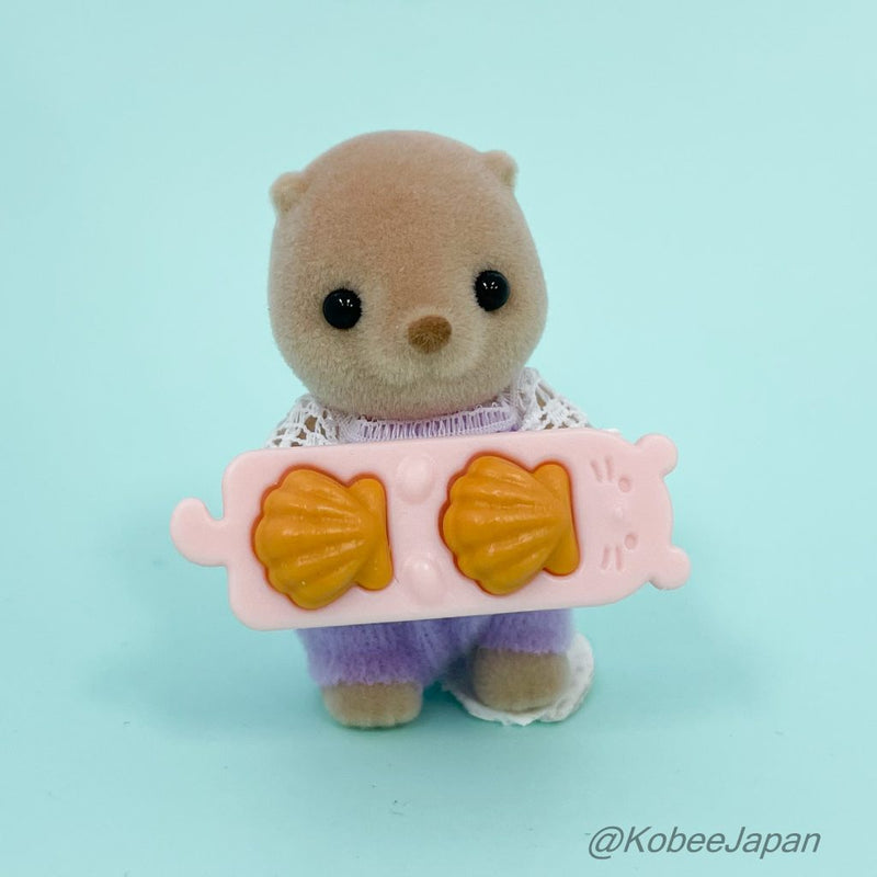 BABY SWEETS SERIES OTTER BABY Epoch Japan Sylvanian Families