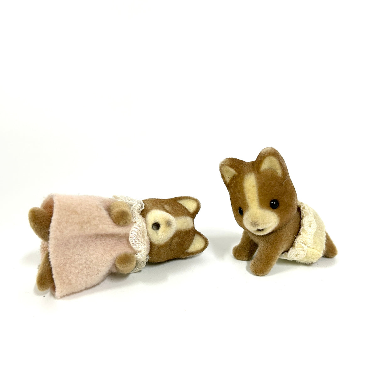 [used] Marron Dog Baby Twins Sleeping 2004 I-57 Sylvanian Families Calico Critters