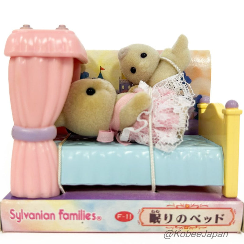 Misty Forest SLEEPING BED F-11 Japan Sylvanian Families